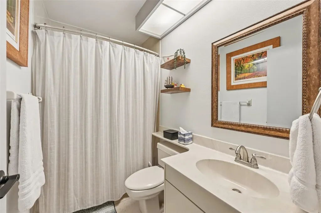 4735 Winslow Beacon Sarasota FL 34235