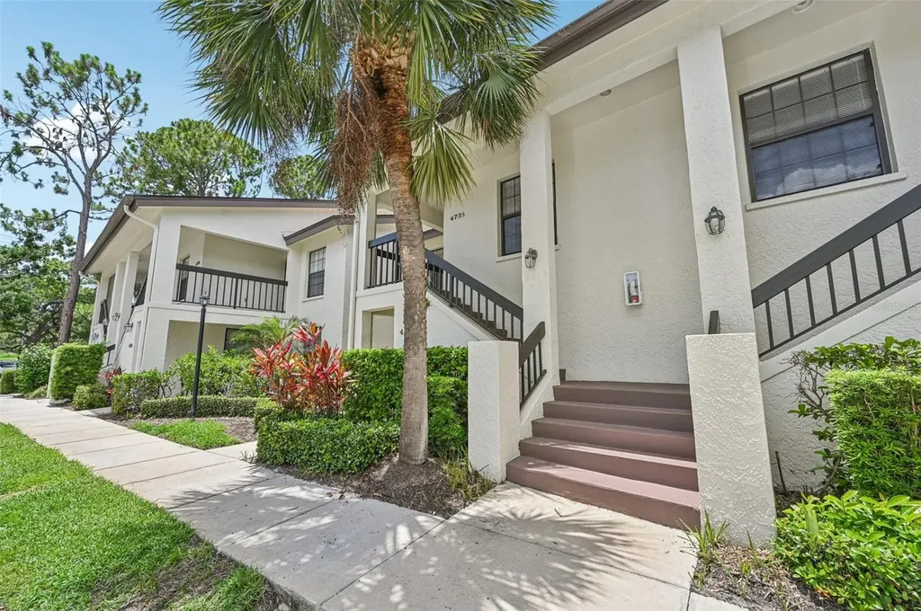 4735 Winslow Beacon Sarasota FL 34235
