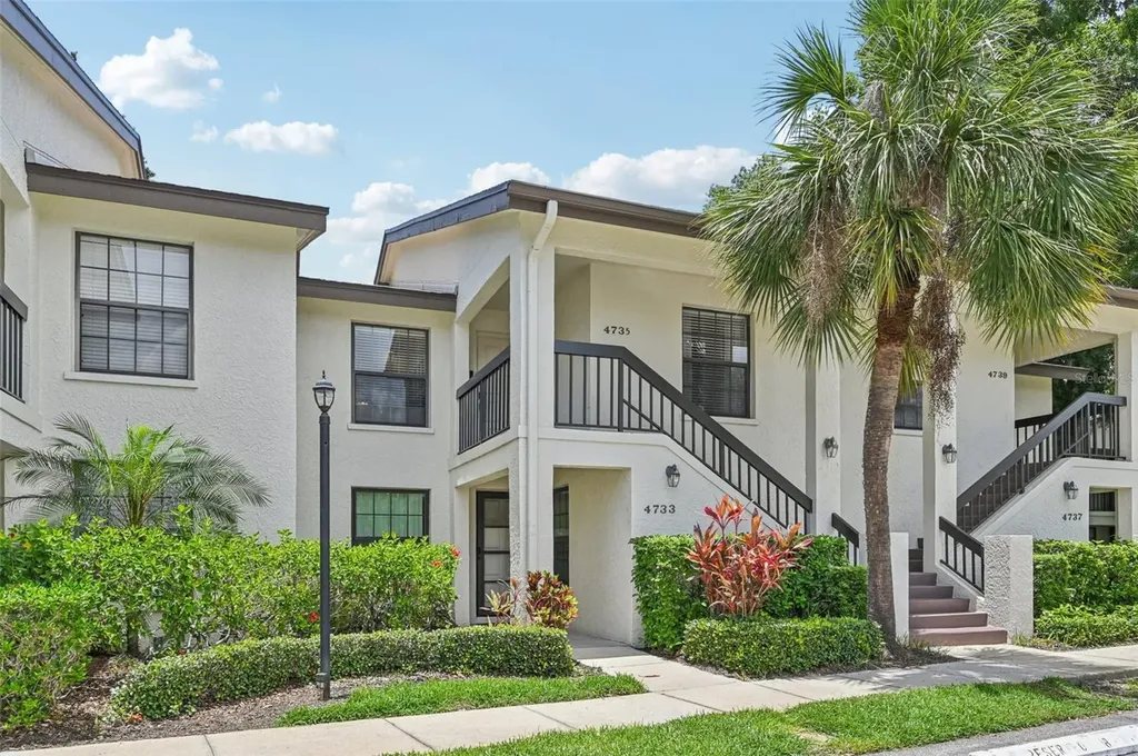 4735 Winslow Beacon Sarasota FL 34235