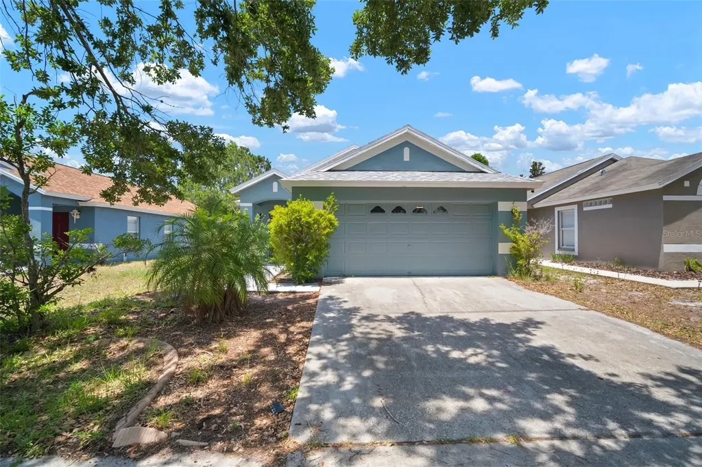 7534 Oxford Garden Circle Apollo Beach FL 33572