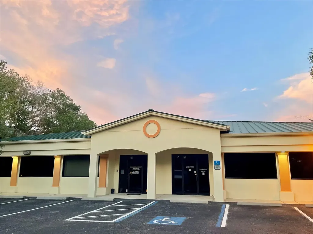 72 Sarasota Center Boulevard Sarasota FL 34240