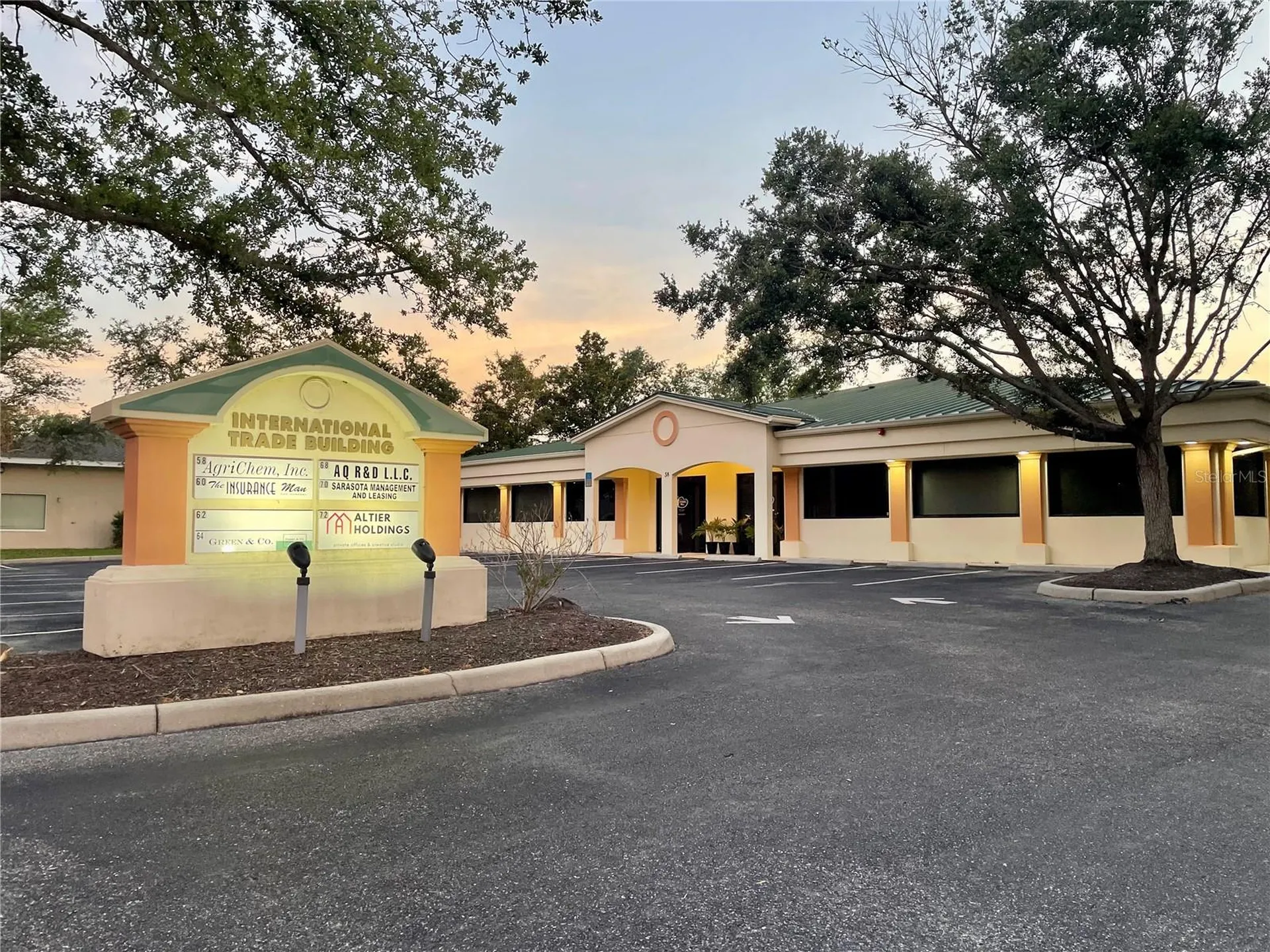 72 Sarasota Center Boulevard Sarasota FL 34240