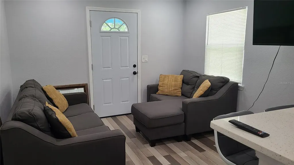 1421 E 108th Avenue Tampa FL 33612