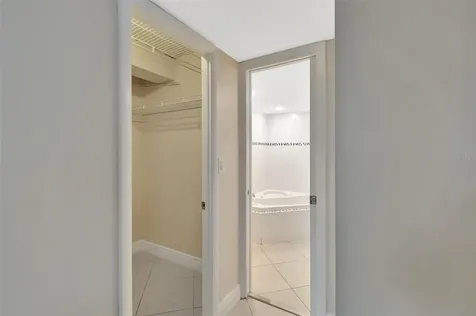 345 Ocean Drive Miami Beach FL 33139
