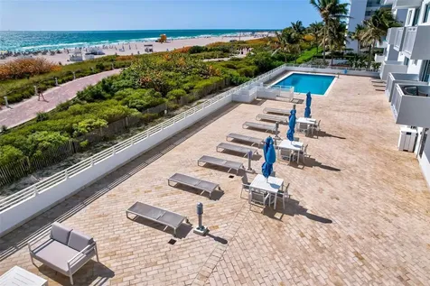 345 Ocean Drive Miami Beach FL 33139