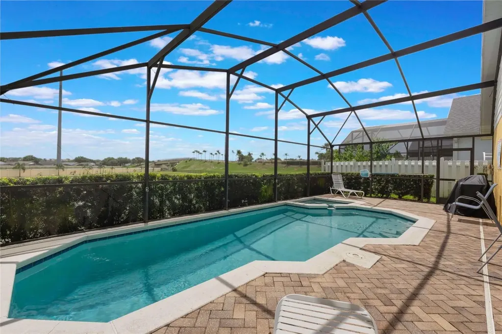 2685 Oneida Loop Kissimmee FL 34747