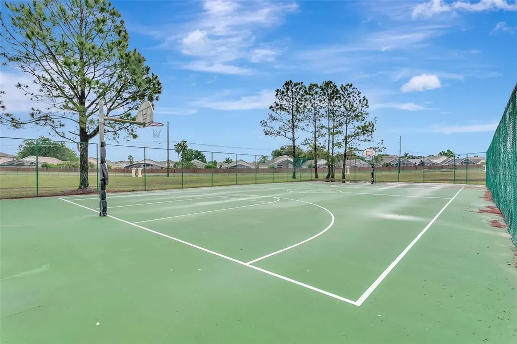2685 Oneida Loop Kissimmee FL 34747