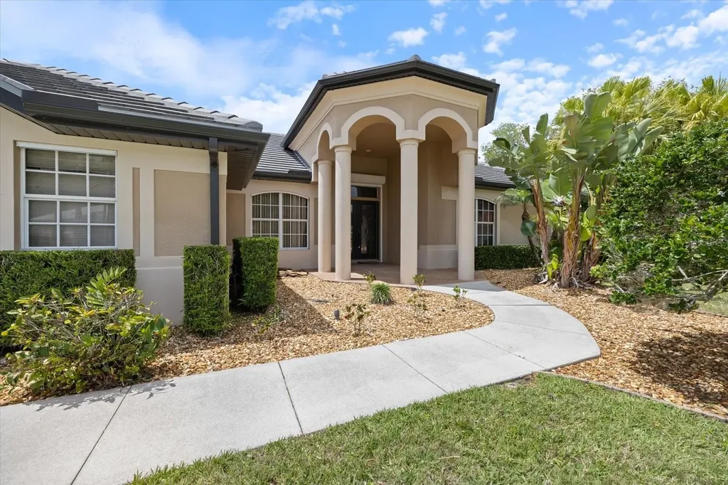 8312 Misty Lake Circle Sarasota FL 34241