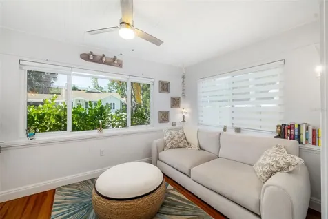 1871 Prospect Street Sarasota FL 34239