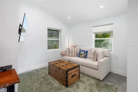 1871 Prospect Street Sarasota FL 34239