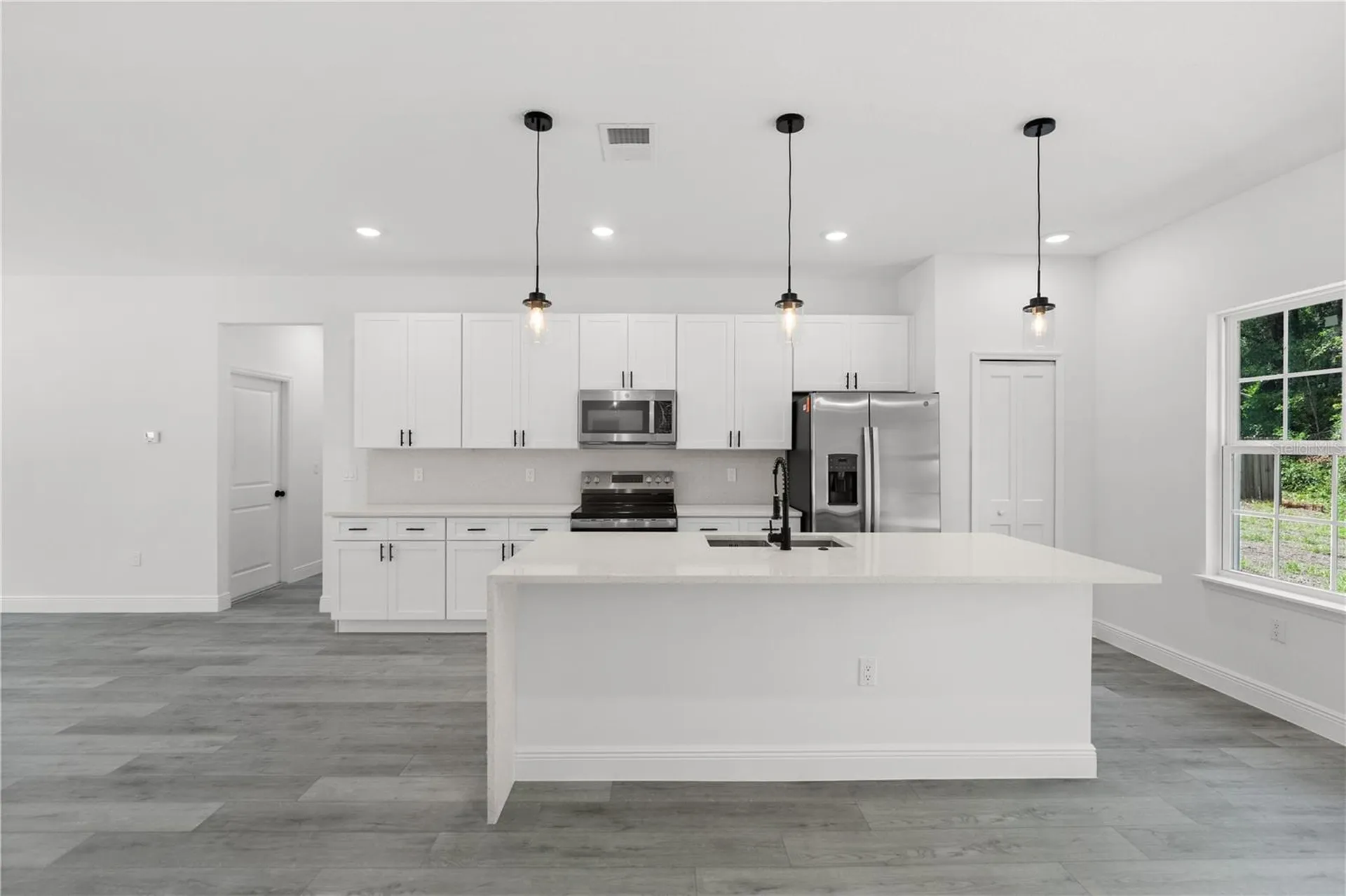 10290 N Biscayne Drive Citrus Springs FL 34434
