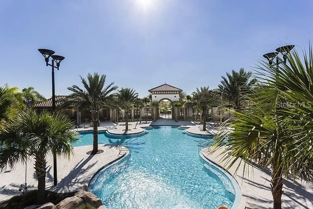 4111 Oaktree Drive Davenport FL 33837