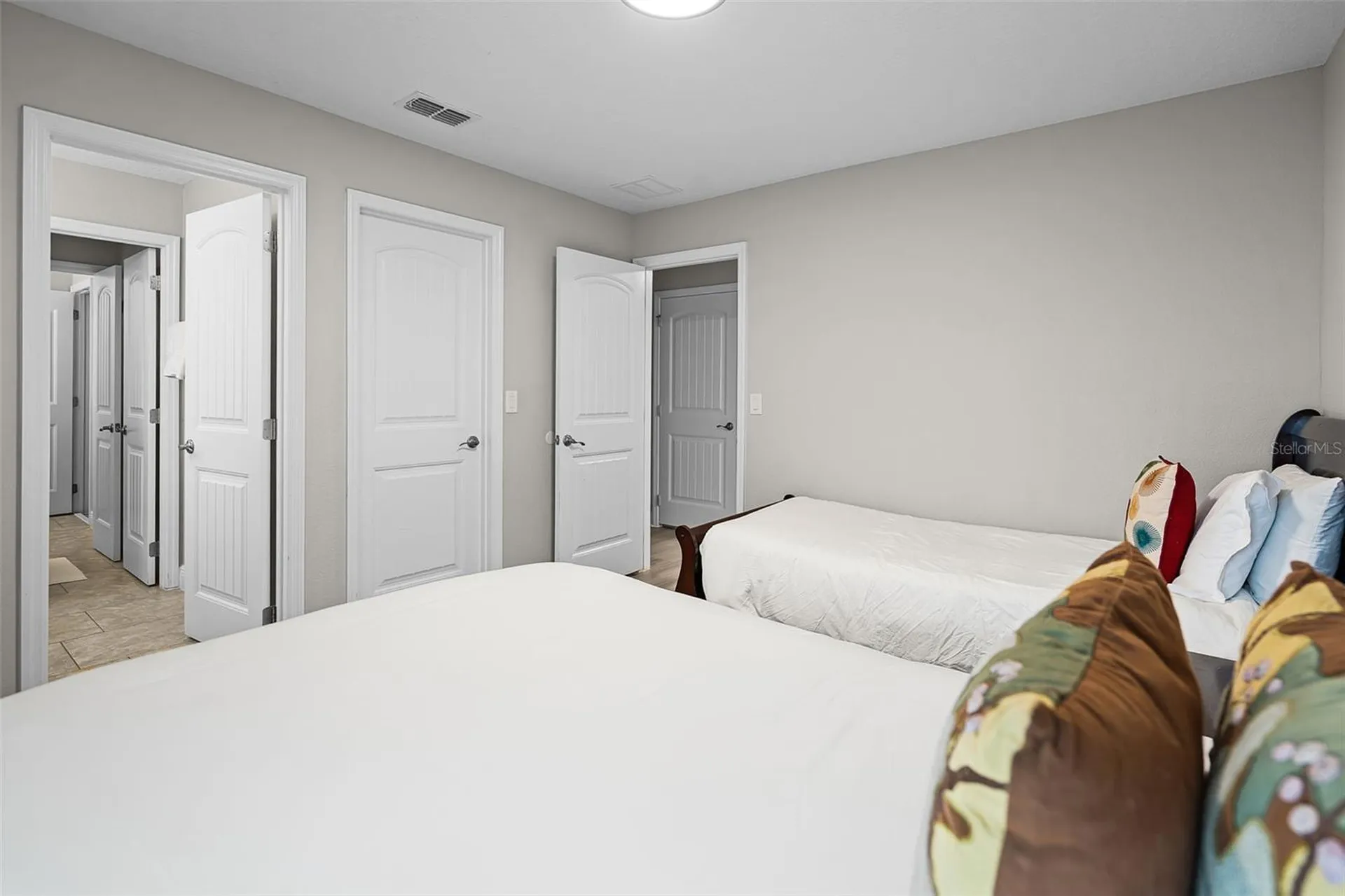 4111 Oaktree Drive Davenport FL 33837