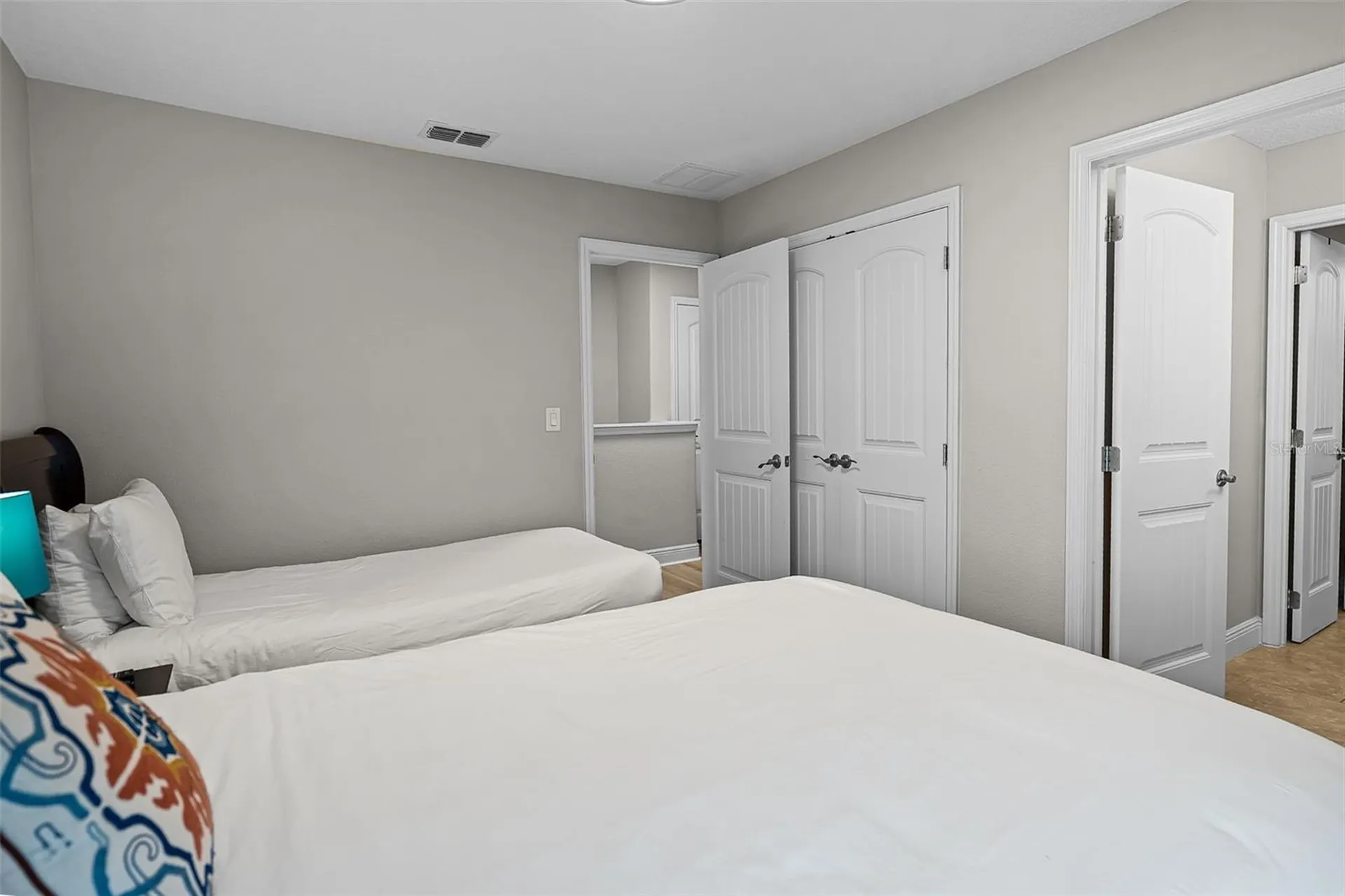 4111 Oaktree Drive Davenport FL 33837