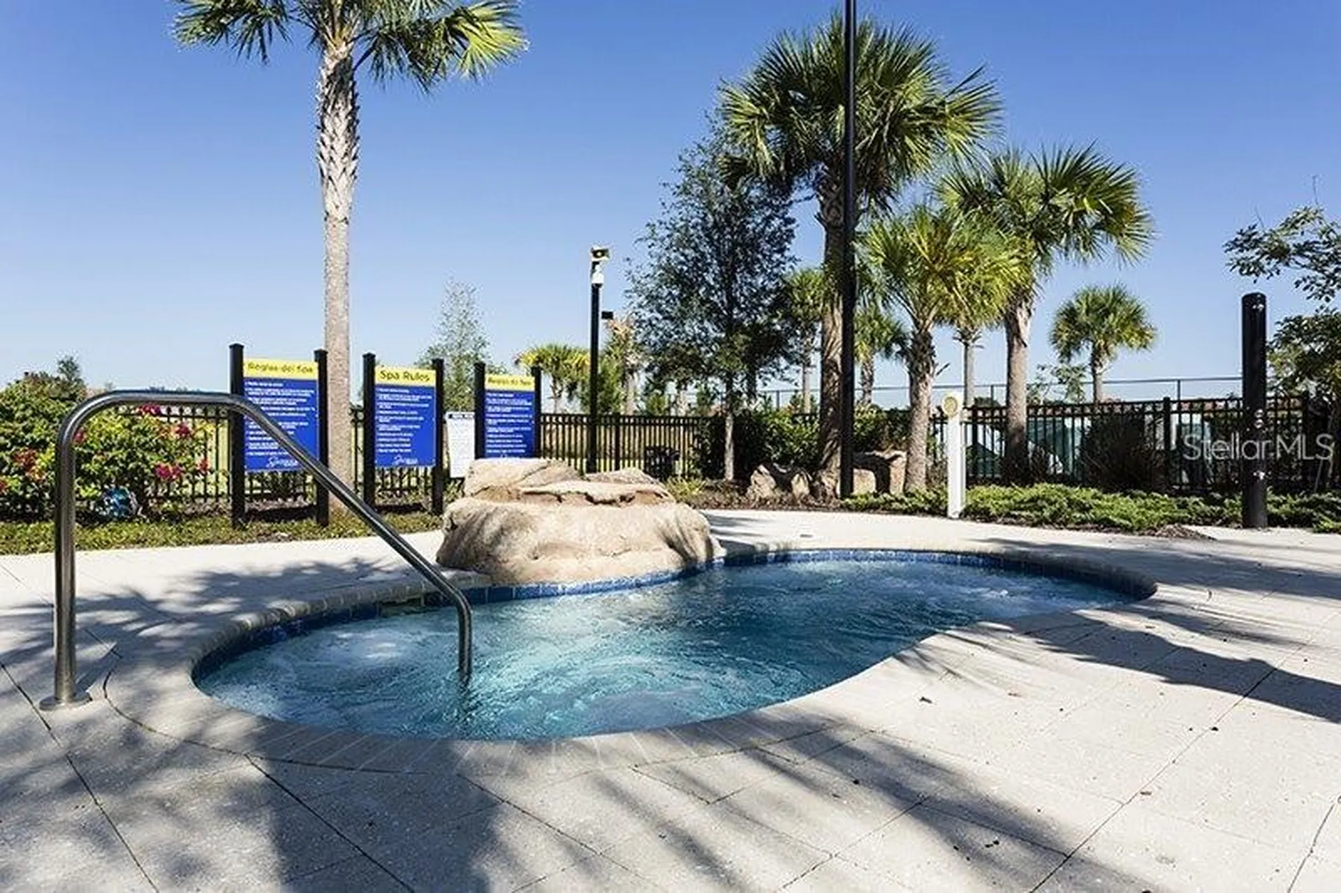 4111 Oaktree Drive Davenport FL 33837