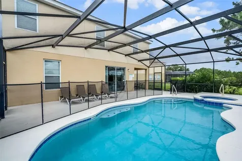4111 Oaktree Drive Davenport FL 33837