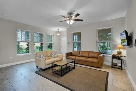 4111 Oaktree Drive Davenport FL 33837