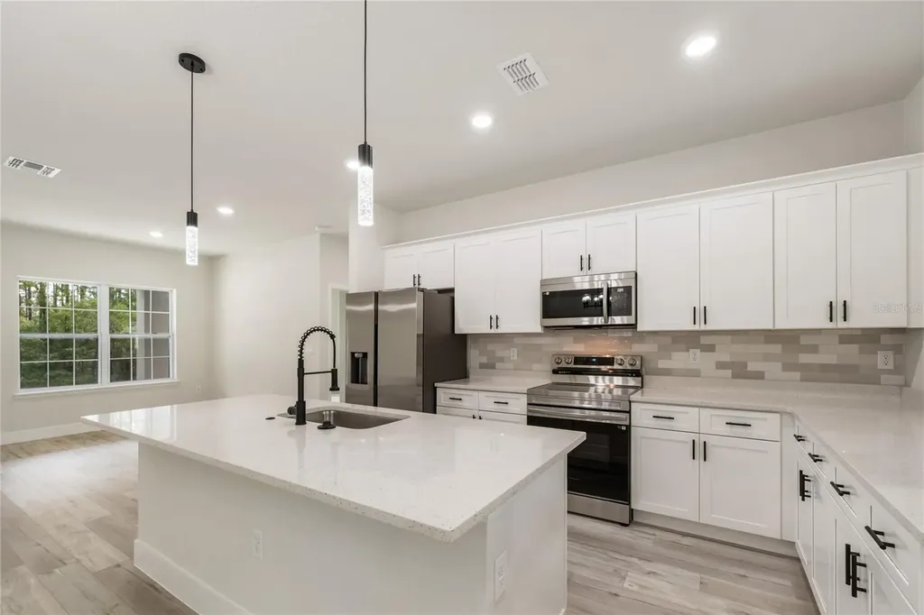 10075 N Conrad Point Citrus Springs FL 34434