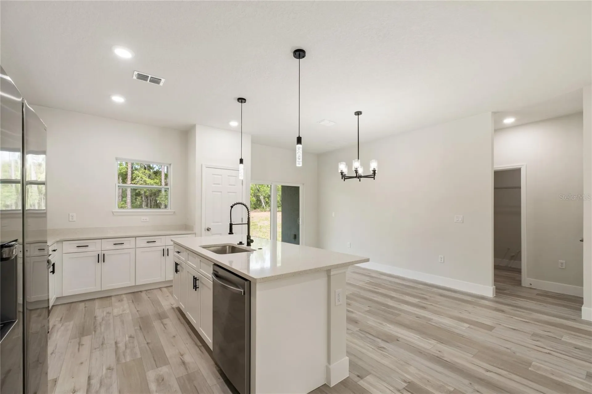 10075 N Conrad Point Citrus Springs FL 34434