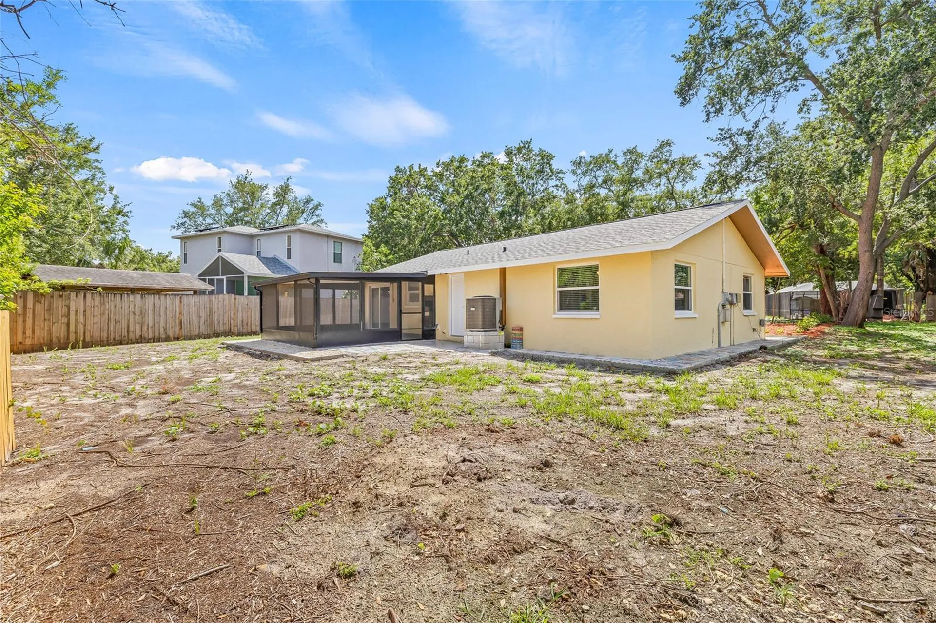 6807 River Road Tampa FL 33615