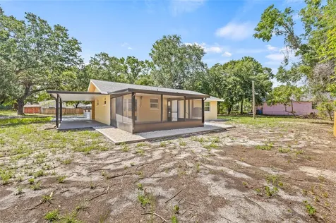 6807 River Road Tampa FL 33615