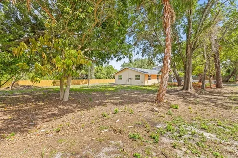 6807 River Road Tampa FL 33615