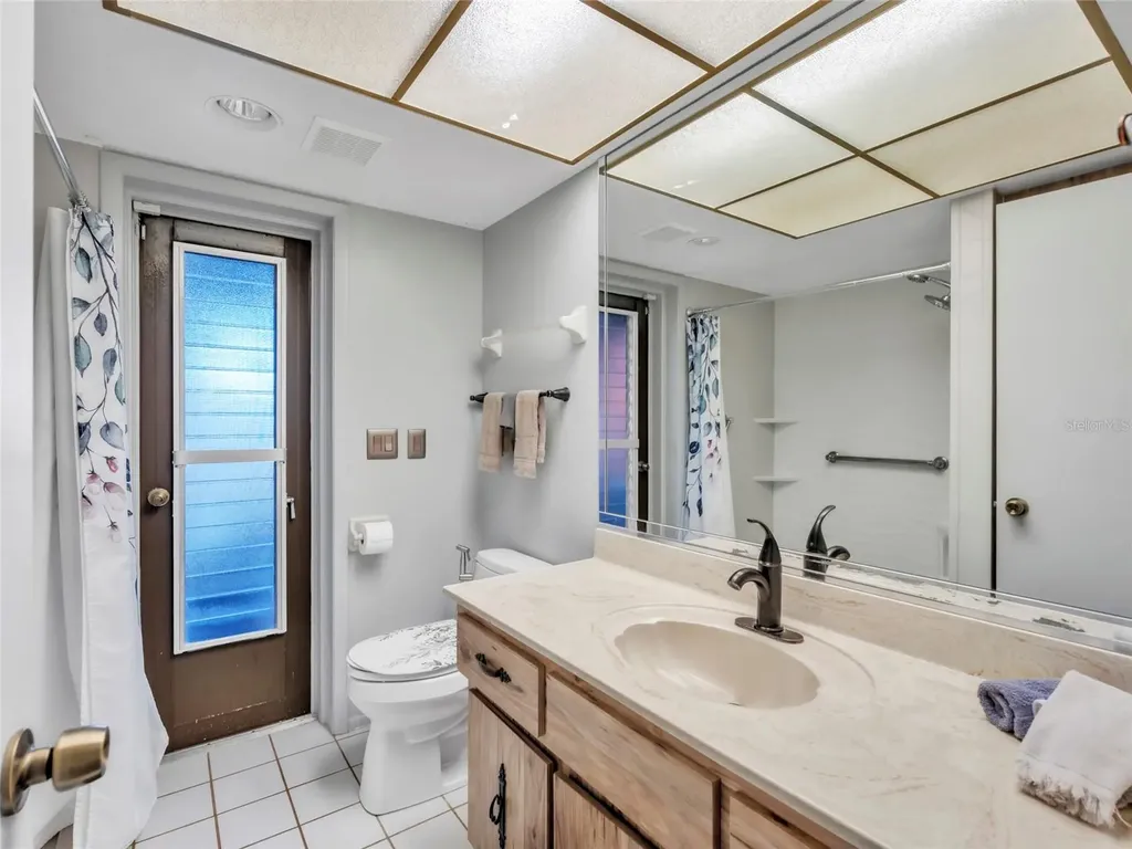 5892 Lincoln Road Venice FL 34293