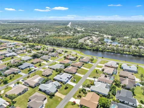 5892 Lincoln Road Venice FL 34293