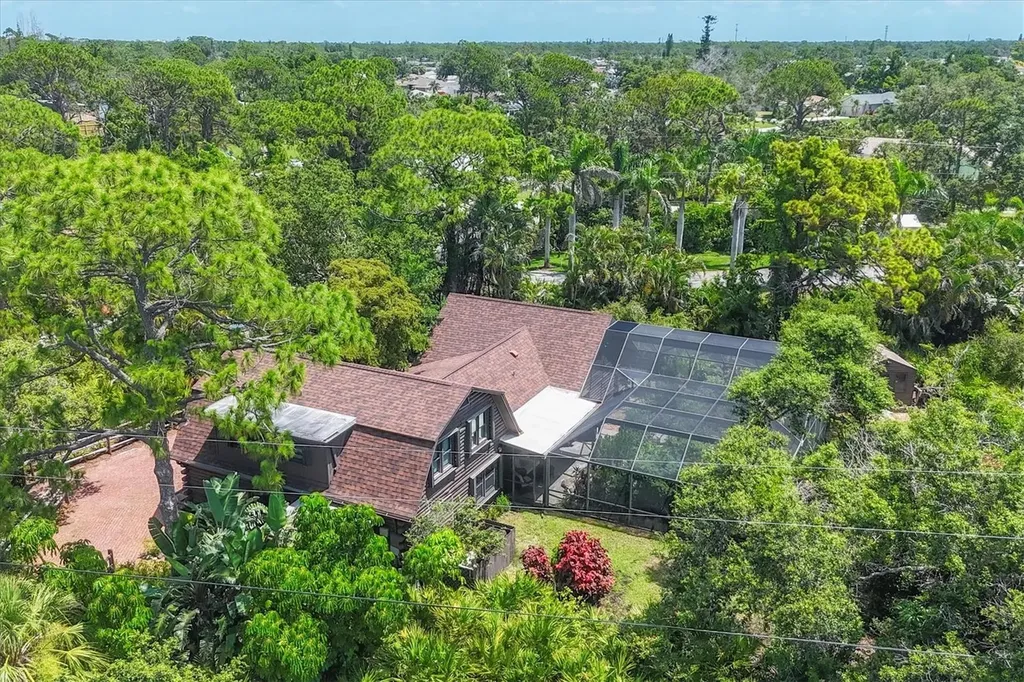 1550 Bayshore Drive Englewood FL 34223