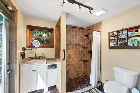 1550 Bayshore Drive Englewood FL 34223