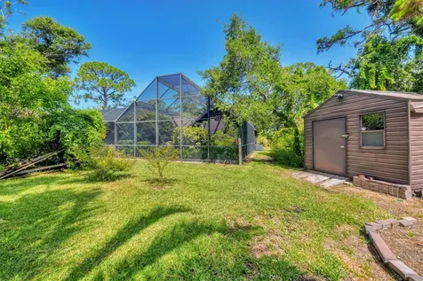 1550 Bayshore Drive Englewood FL 34223