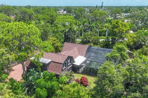1550 Bayshore Drive Englewood FL 34223