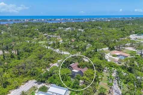 1550 Bayshore Drive Englewood FL 34223