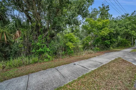 1240 & 1244 Bloomingdale Avenue Valrico FL 33596