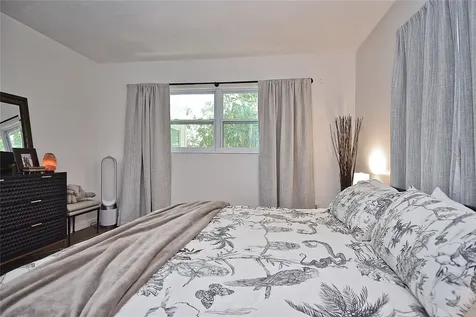 3340 Webber Street Sarasota FL 34239