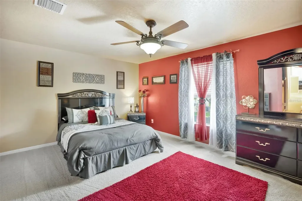 6932 Gray Catbird Loop Wesley Chapel FL 33545