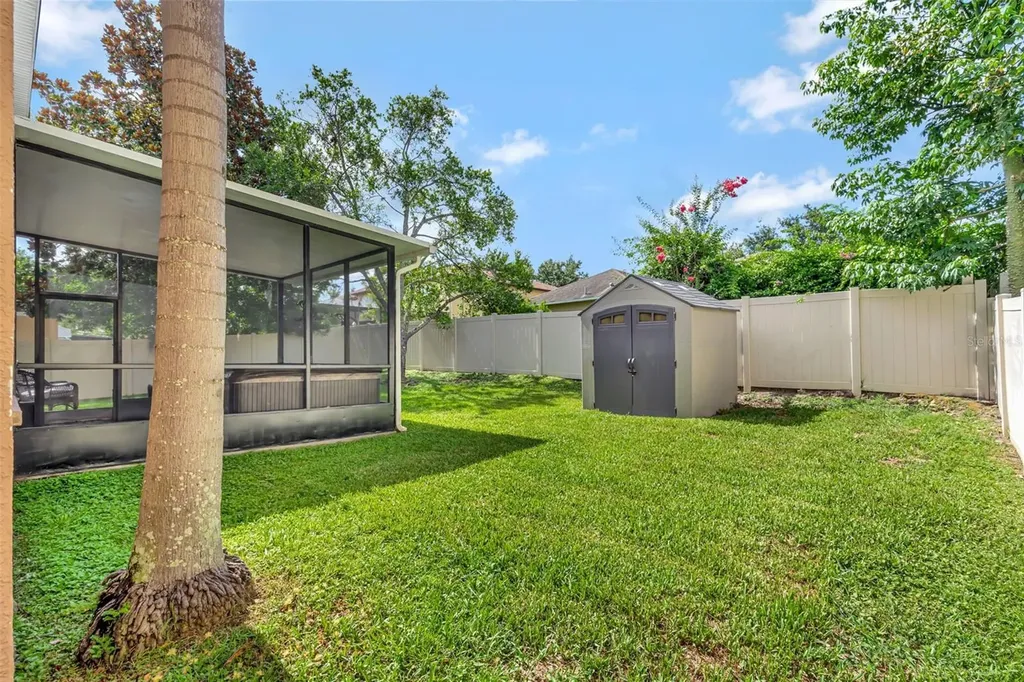 6932 Gray Catbird Loop Wesley Chapel FL 33545