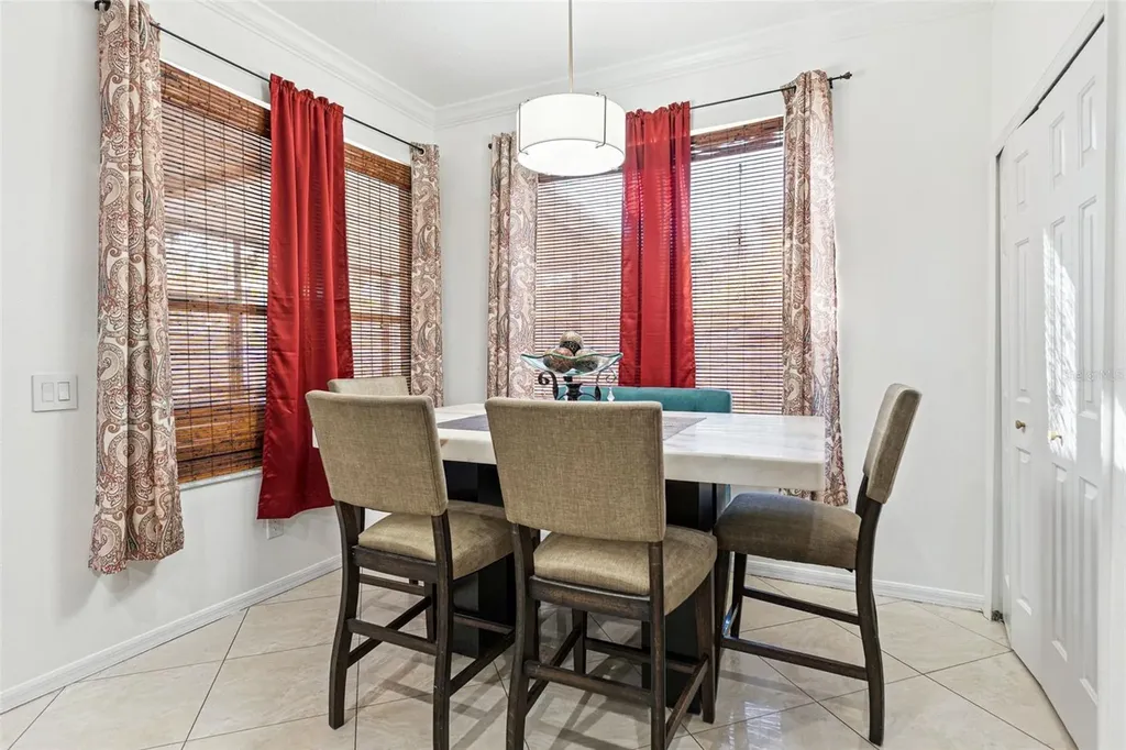 6932 Gray Catbird Loop Wesley Chapel FL 33545