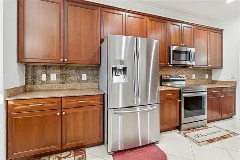 6932 Gray Catbird Loop Wesley Chapel FL 33545