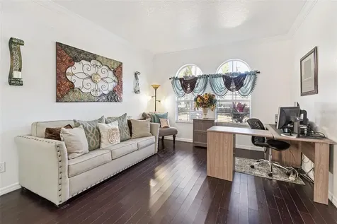 6932 Gray Catbird Loop Wesley Chapel FL 33545