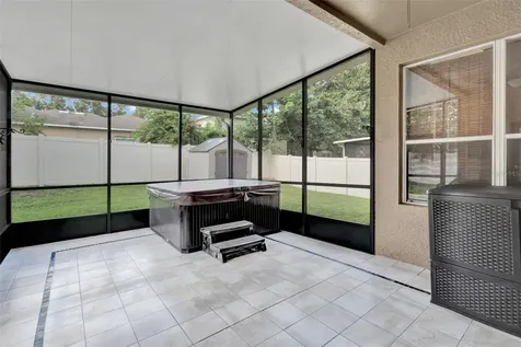 6932 Gray Catbird Loop Wesley Chapel FL 33545