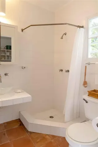 20 Calle Ramos Rivera Vieques PR 00765