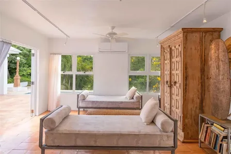 20 Calle Ramos Rivera Vieques PR 00765