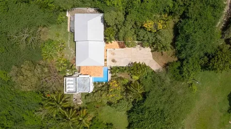 20 Calle Ramos Rivera Vieques PR 00765