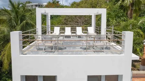 20 Calle Ramos Rivera Vieques PR 00765