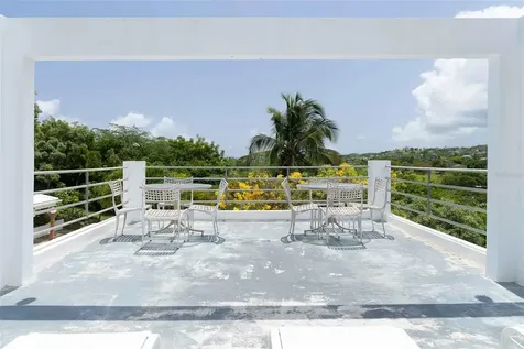 20 Calle Ramos Rivera Vieques PR 00765