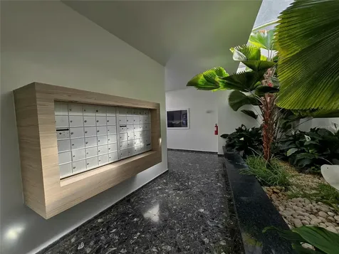 59 King´s Court Street San Juan PR 00911
