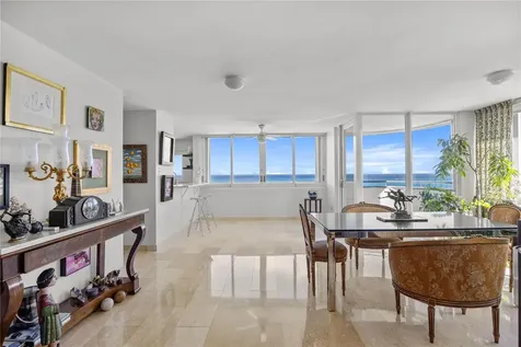 59 King´s Court Street San Juan PR 00911