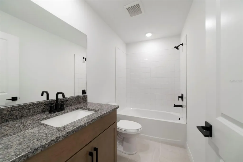 1689 Greenleaf Woods Cove Oviedo FL 32765