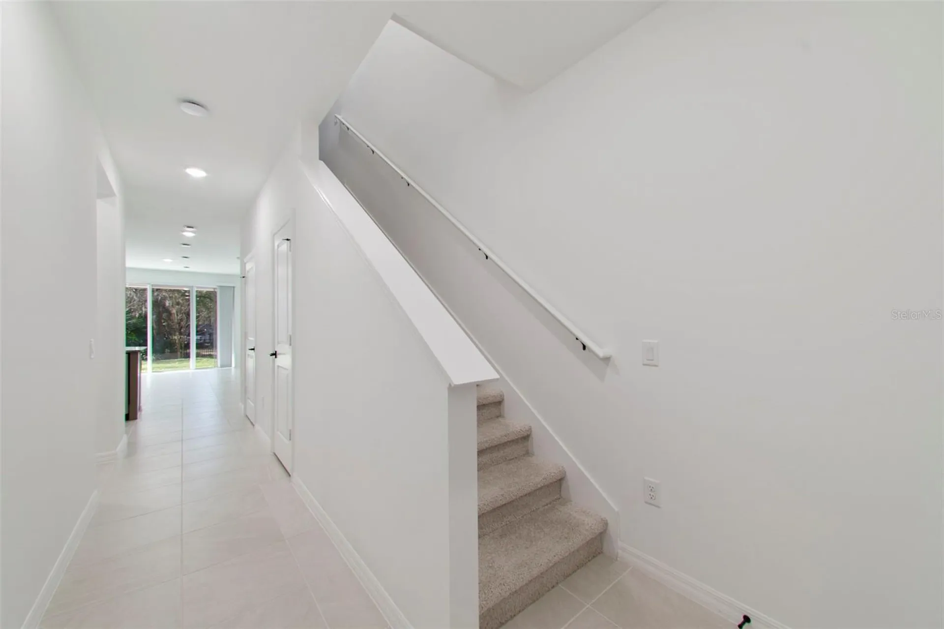 1689 Greenleaf Woods Cove Oviedo FL 32765